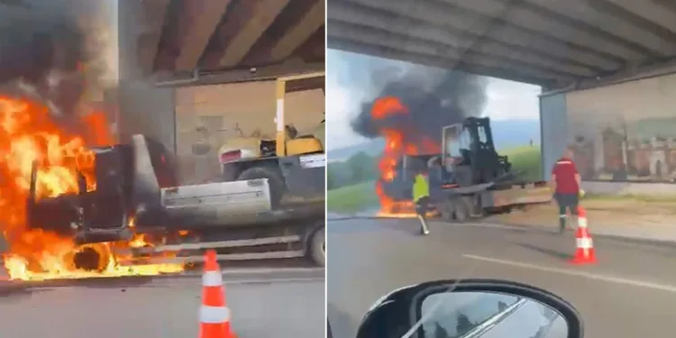 Bursa’da forklift taşıyan kamyon alevlere teslim oldu