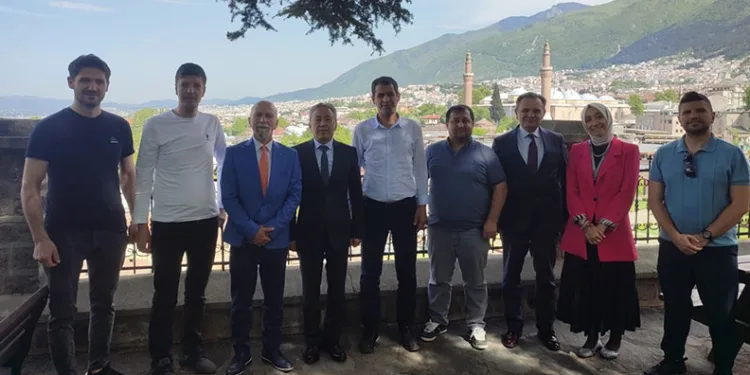 Kaçak rehberlere karşı işbirliği