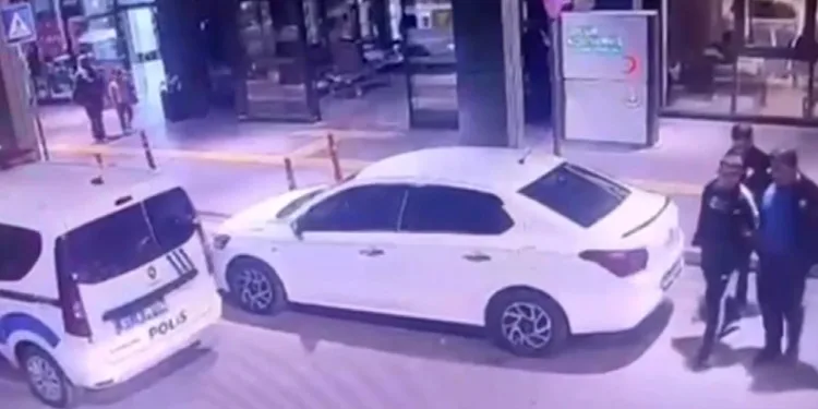 44 yıl hapis cezasıyla aranıyordu, hastanede yakalandı
