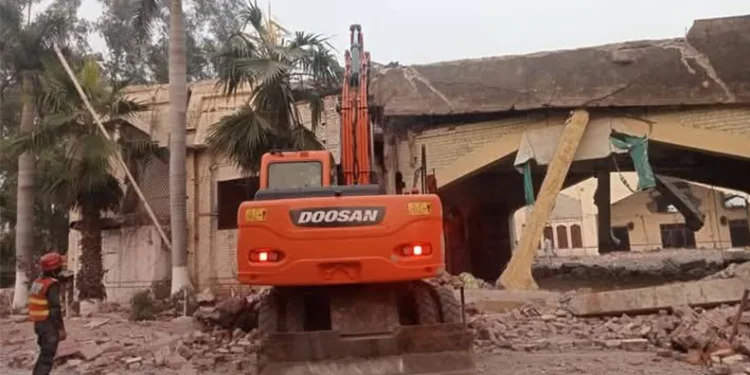Hindistan, Pakistan’ı füzelerle vurdu