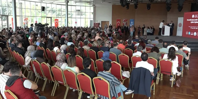 Dezenformasyonla mücadele eğitimleri başladı