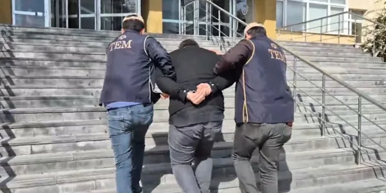 FETÖ’nün gaybubet evine operasyon: 3 gözaltı