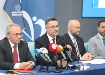Liselilere tercih öncesi üniversite simülasyonu