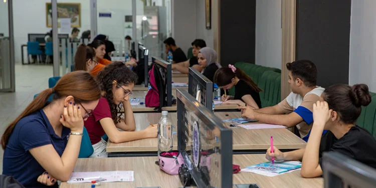 Büyükşehir’den üniversite adaylarına sınav provası