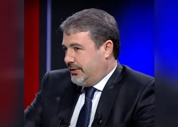 Hesapları ele geçirilen profesör bankalara sitem etti