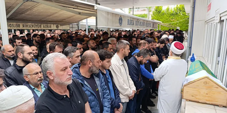 Kazada hayatını kaybeden şahıs İnegöl’de toprağa verildi