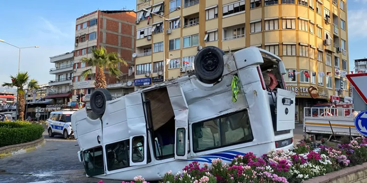 Nazilli’de trafik kazası: 3 yaralı