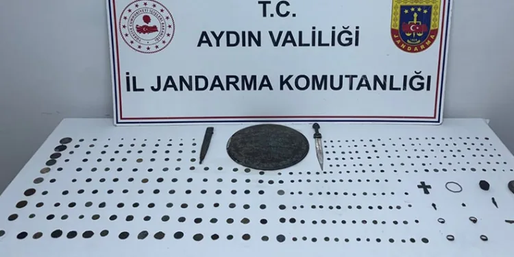 Kuşadası’nda tarihi eser operasyonu