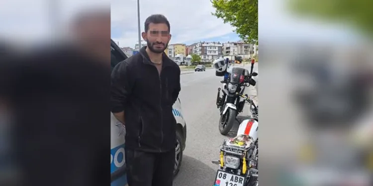 Polisi peşine takmıştı, özür diledi