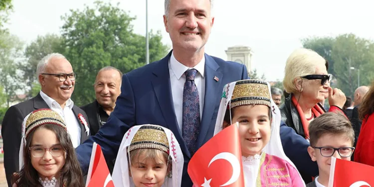 İnegöl Belediyesi’nden 19 Mayıs programlarına davet