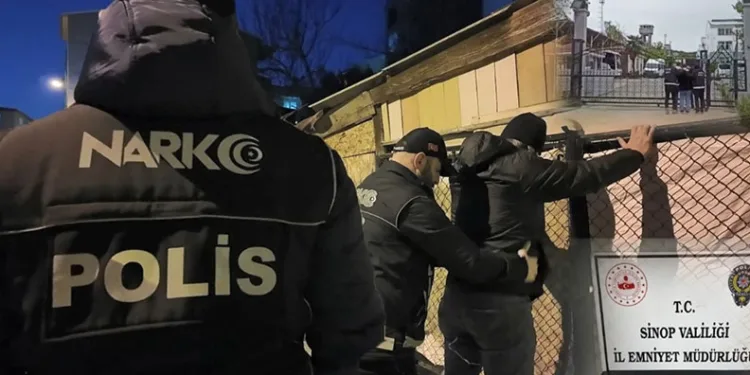 Sinop’ta uyuşturucu ve sahte para operasyonu