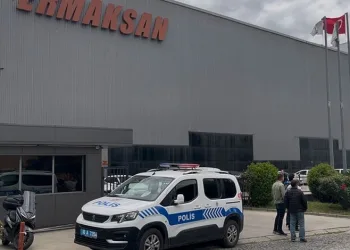Bursa’da iş makinesinin altında kalan işçi hayatını kaybetti