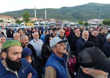 Hacı adayları kutsal topraklara uğurlandı
