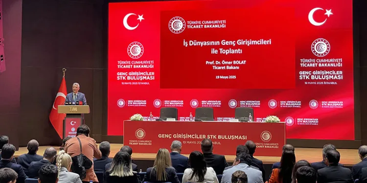 “Yılda 1 trilyon 322 milyar dolar milli gelir üretmekteyiz”