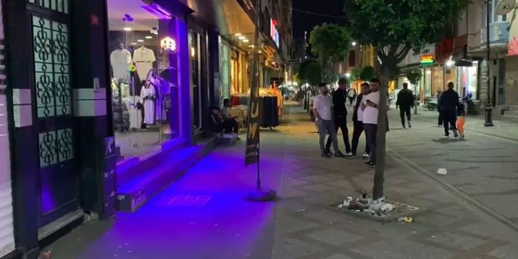 Bağcılar’da mağazaya silahlı saldırı