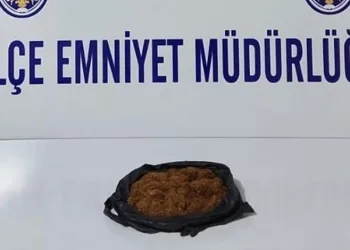 Bursa’da otomobil ile motosiklet çarpıştı: 2 yaralı