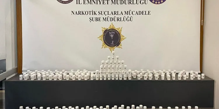 Otomobil şarampole devrildi: Sürücü alkollü ve ehliyetsiz çıktı
