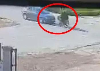 Bursa’da otomobil ile motosiklet çarpıştı: 2 yaralı