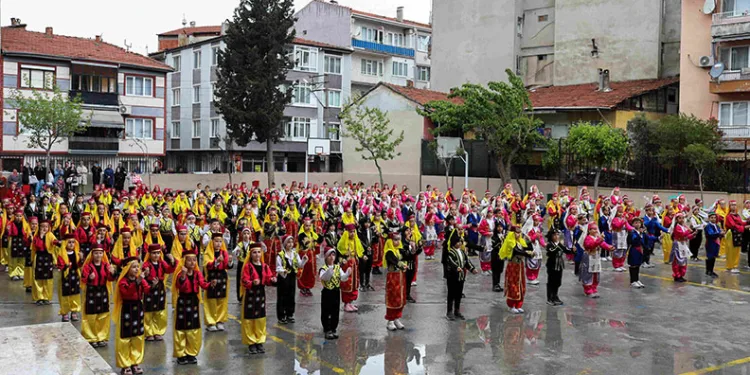 Gemlik 11 Eylül İlkokulunda Sağlıklı Yaşam Rüzgârı Esti