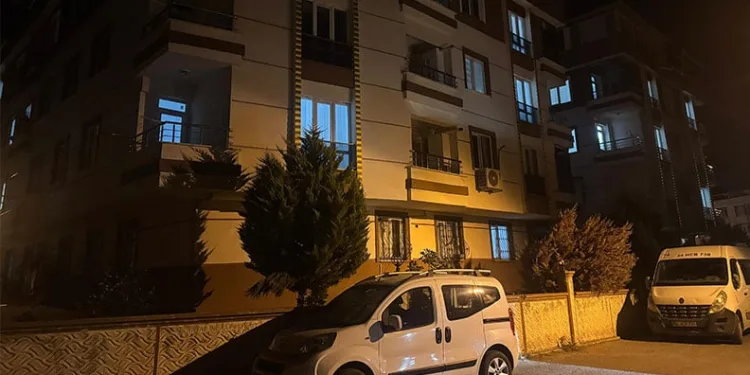 Baba, oğlunu katletti!
