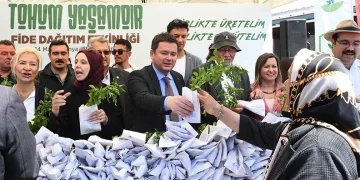 Osmangazi Belediyesi’nden ücretsiz fide dağıtımı