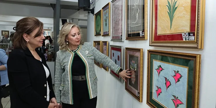 Ebru ve Kaat’ı sergisi Konak Kültürevi’nde