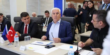 “Bursalıların da çalışma arkadaşlarımızın da haklarını koruyoruz”