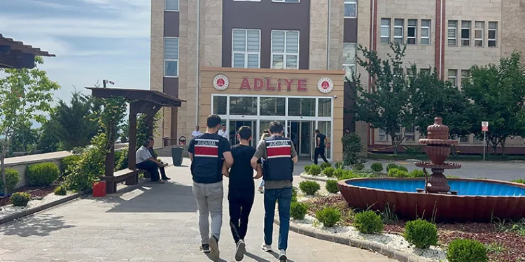 ATV ile cadde ortasında drift atan sürücüye 46 bin lira ceza