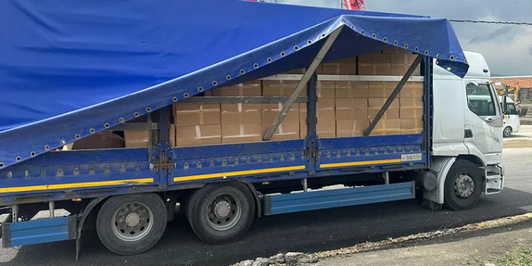 Bursa’da kaçak alkol ve tütün operasyonu