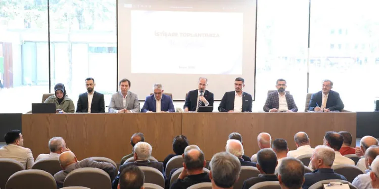 İnegöl Belediyesi’nde muhtarlarla istişare toplantısı