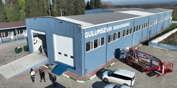 Bursa’da tesisin açılışına özel 10 bin bidon gübre hazırlandı