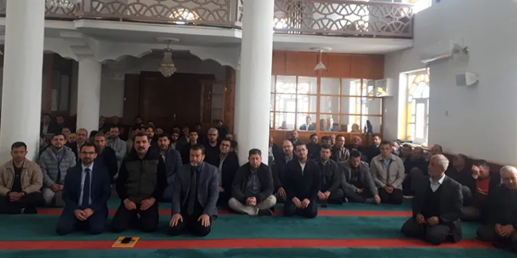 Orman yangınlara karşı cami cemaati bilgilendirildi