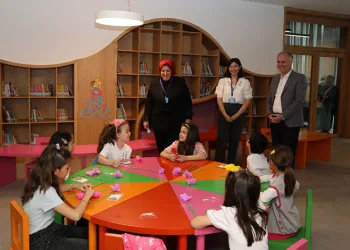 Emekli öğretmen her yerde aranıyor