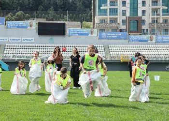 Nilüfer’de miniklerden tatlı mücadele