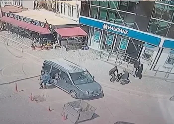 Bursa’da genç kadını sürükleyerek kaçırmaya çalıştılar, tutuklandılar