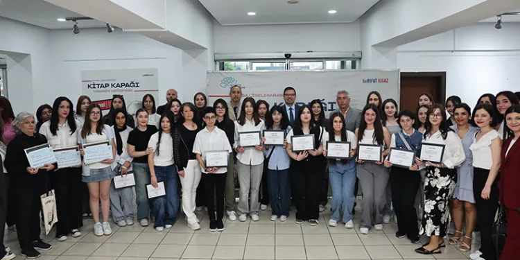 En iyi kitap kapağı tasarımlarına ödül