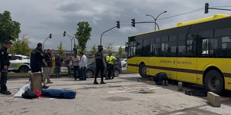 Bursa’da feci kaza! Motosikletli genç hayatını kaybetti