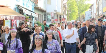 Tirilye’de Zeytin Çiçeği Festivali