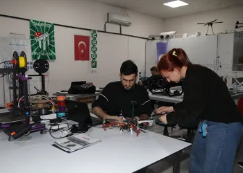 BTÜ’lü gençler TEKNOFEST’e damga vurmaya hazırlanıyor