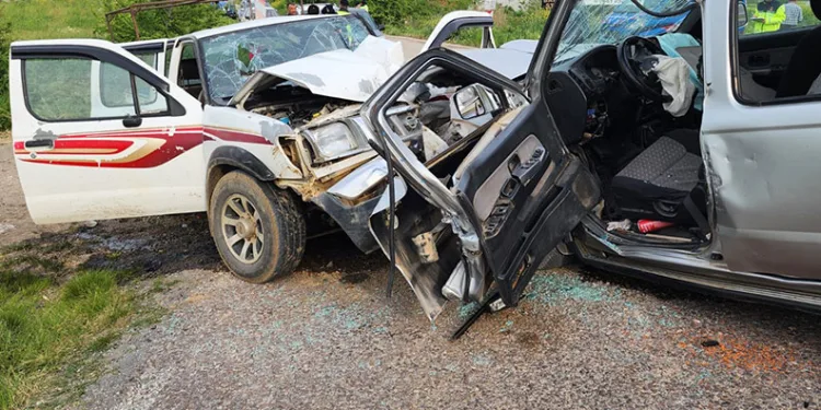 Bursa’da otomobiller kafa kafaya çarpıştı: 1 ölü, 4 yaralı