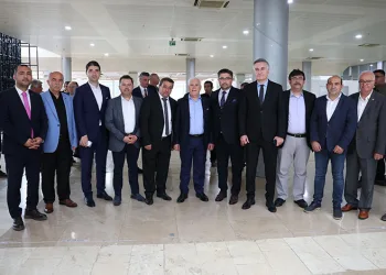Emekli öğretmen her yerde aranıyor