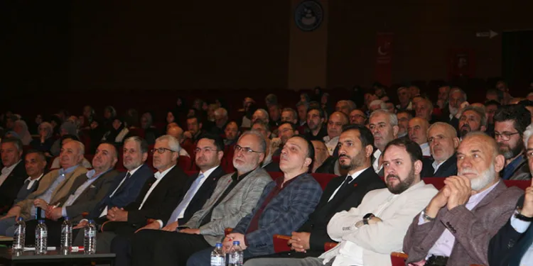 Saadet Partisi Bursa Eğitim Aldı