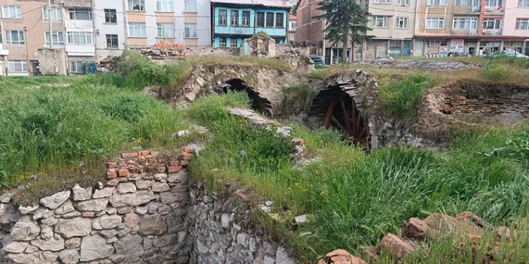 Ehram, bez bebeklerle geleceğe taşınacak