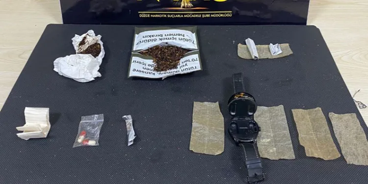 İzinsiz zeytin toplayan 11 şüpheli yakalandı
