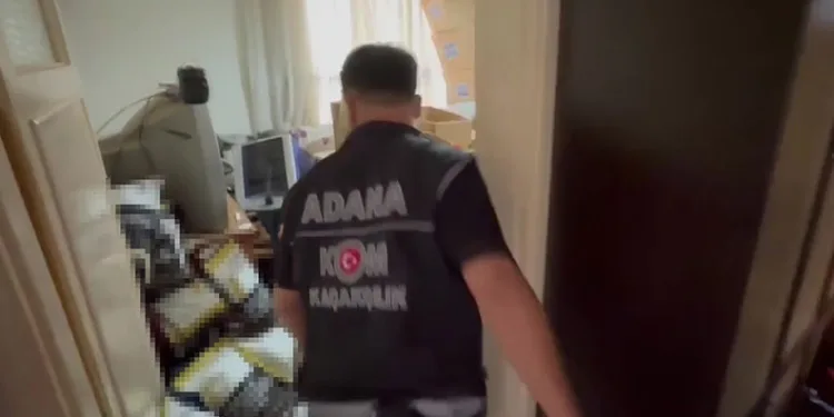 Jandarma barajda 500 metre kaçak ağ buldu