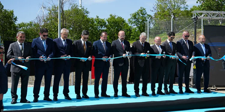 167 bin hanenin elektrik ihtiyacını karşılayacak enerji yatırımı hizmete açıldı