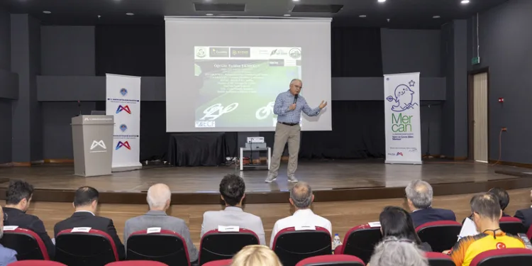 Bakan Kurum, AK Parti Malatya İl Başkanı’nın sağlık durumu hakkında bilgi aldı