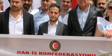 Bakan Kurum, AK Parti Malatya İl Başkanı’nın sağlık durumu hakkında bilgi aldı