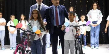 Bakan Kurum, AK Parti Malatya İl Başkanı’nın sağlık durumu hakkında bilgi aldı
