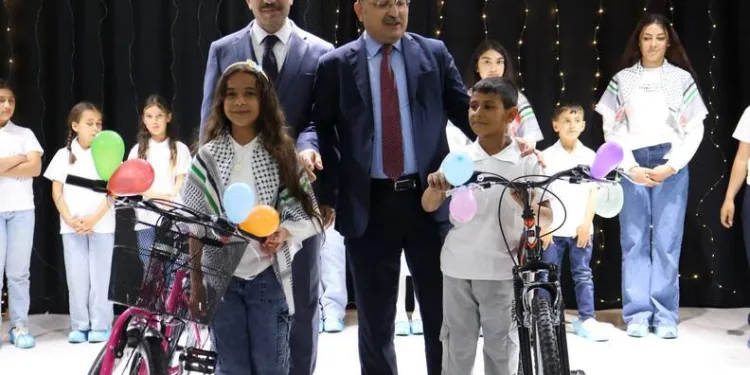 Bakan Kurum, AK Parti Malatya İl Başkanı’nın sağlık durumu hakkında bilgi aldı